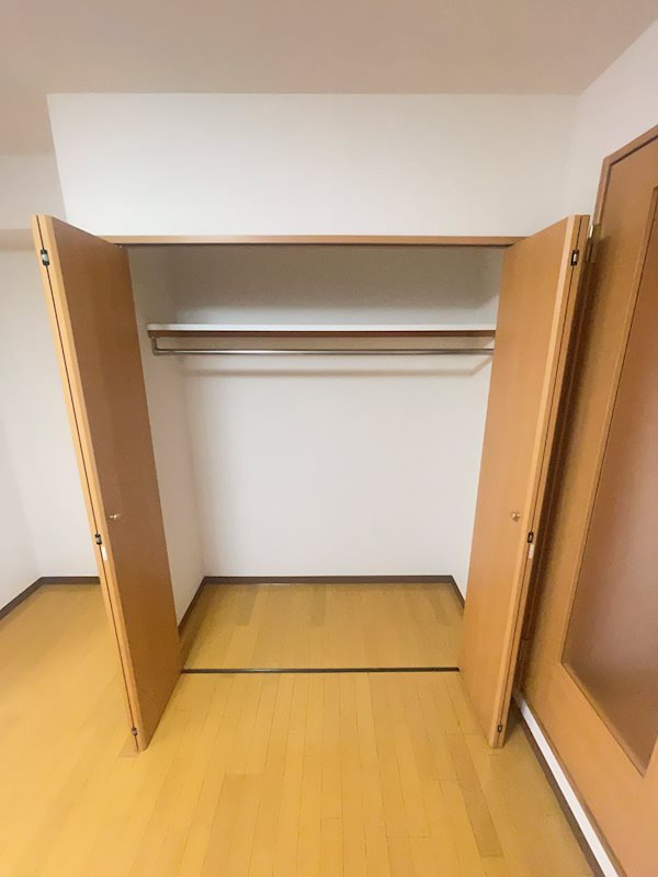 SR島之内の収納