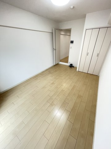 元町アーバンライフの居間・リビング