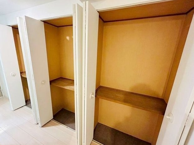 サンシティ桂坂壱番館の収納|たっぷり収納でお部屋がスッキリ！
