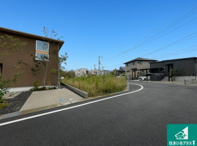 甲賀市甲南町竜法師　新築一戸建ての外観|周辺は落ち着いた街並みの住宅地！子育てがしやすい住環境です！まだ未完成ですが、現地でしかわからない事もございます。是非一度ご覧ください。