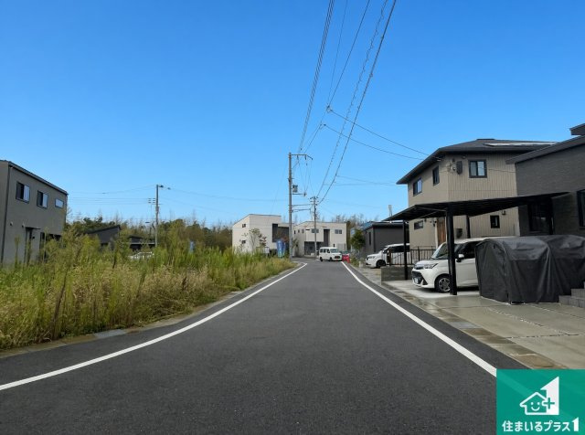 甲賀市甲南町竜法師　新築一戸建ての外観|周辺は落ち着いた街並みの住宅地！子育てがしやすい住環境です！まだ未完成ですが、現地でしかわからない事もございます。是非一度ご覧ください。