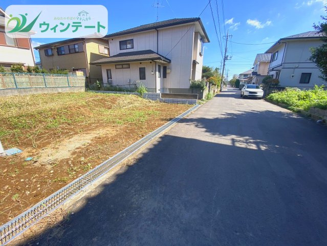 牛久市神谷11期　新築戸建て　1号棟の前面道路含む現地写真|建築の進捗に応じて見学も可能です。現地で暮らしのイメージを膨らませてください。