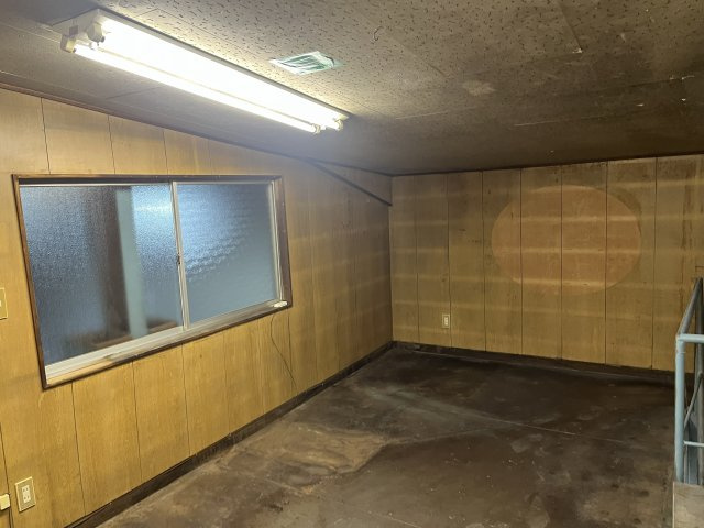 フルカワ久々知西町貸工場東側