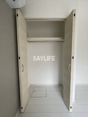 D porta Damreyの収納