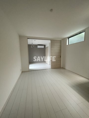 D porta Damreyの居間・リビング