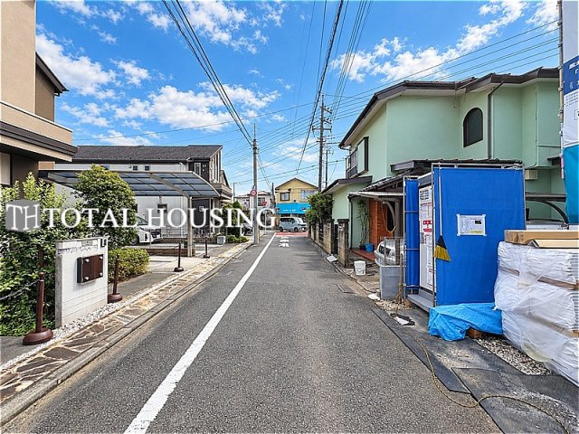 【前面道路含む現地写真】 | 国分寺市新町3丁目　新築戸建　全2棟