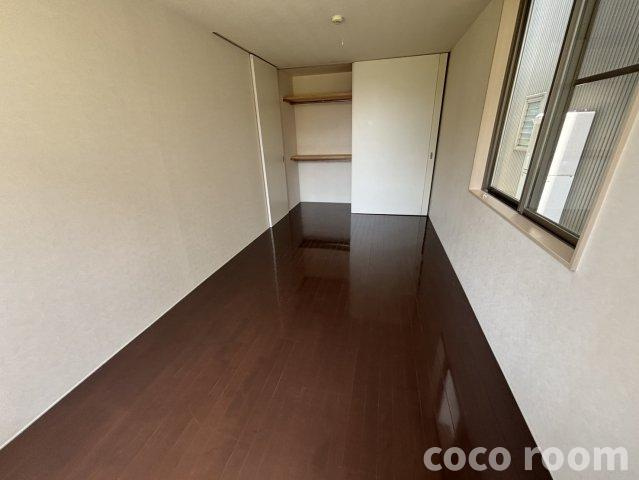 United Cube of Cornierの洋室