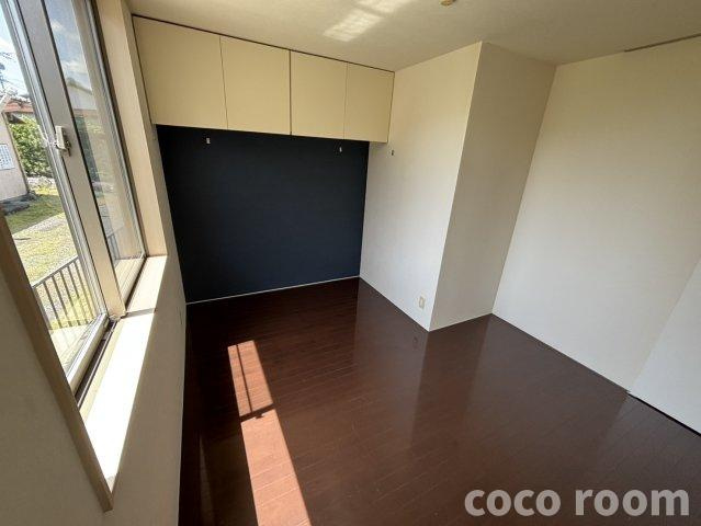 United Cube of Cornierの洋室