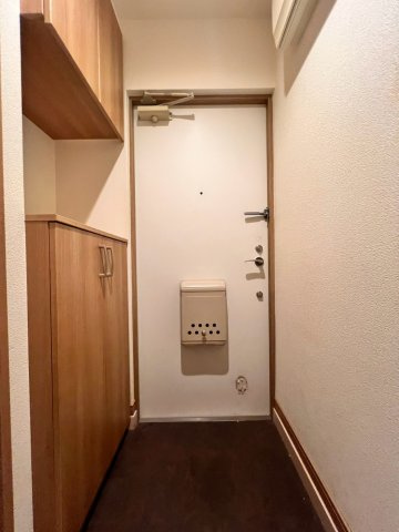 【玄関】