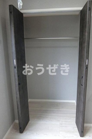 ＱＵＩＥＴ　ＣＲＡＢ　ＨＯＵＳＥ　ＴＯＧＥＴＨＥＲ　磯子（仮）の収納
