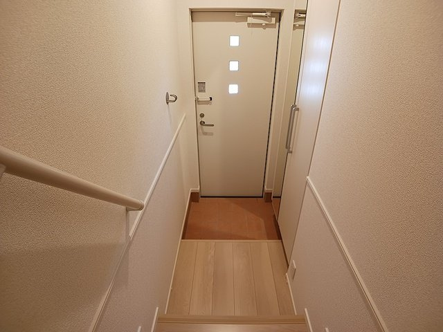 ベルメゾンＧの玄関|収納もある玄関です