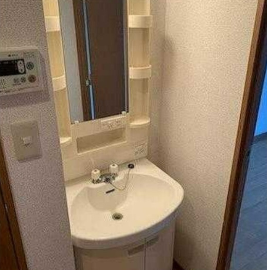 Ｙ・ＫマンションⅢ　　　ワイケーマンションスリーの洗面所