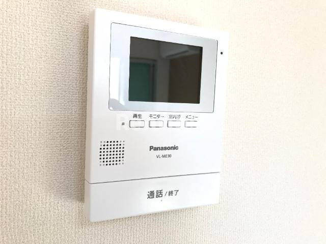サウザンド クレーンの内装|モニター付インターホン（イメージ）