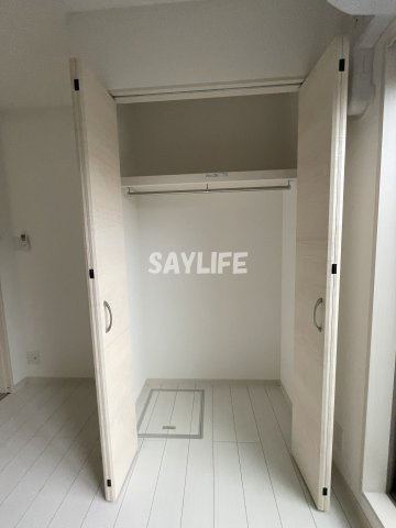 D porta Damreyの収納