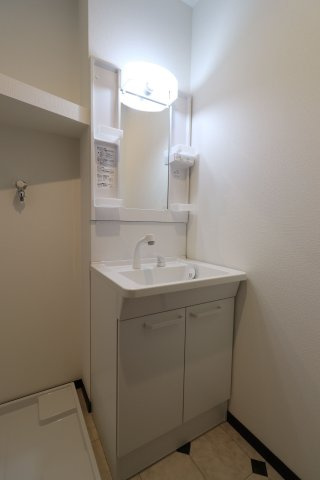 福岡市南区横手２丁目のアパートの洗面所