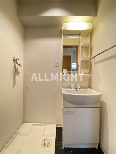 川崎市麻生区上麻生６丁目の賃貸マンションの洗面所|★お部屋探しはオールマイト不動産までご相談下さい♪
