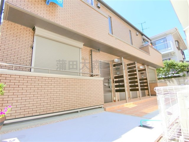 アクアリオの外観|2018年3月築　軽量鉄骨造地上2階建て総戸数4戸
東京都大田区西六郷2丁目　京浜急行本線雑色駅徒歩10分