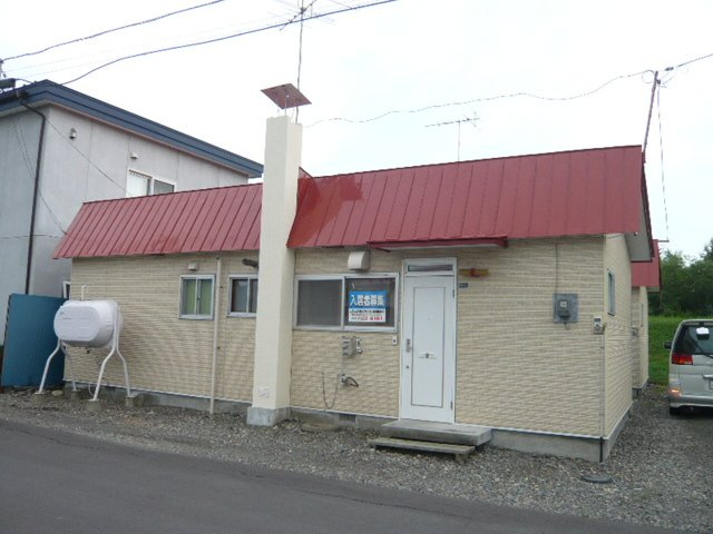 帯広市西十六条南１丁目の一戸建て
