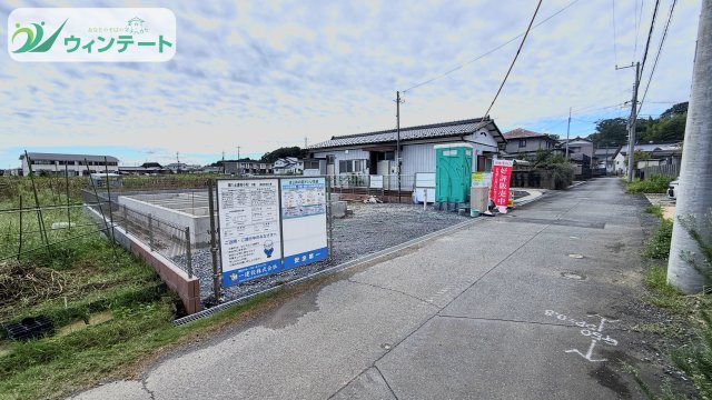 第1土浦市小松　新築戸建て　1号棟の前面道路含む現地写真|建築の進捗に応じて見学も可能です。現地で暮らしのイメージを膨らませてください。