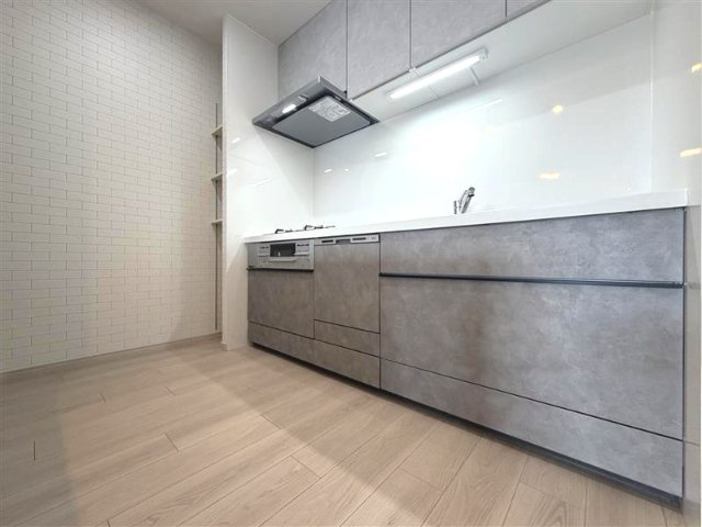 半田市堀崎町　コープ野村半田弐号棟のキッチン