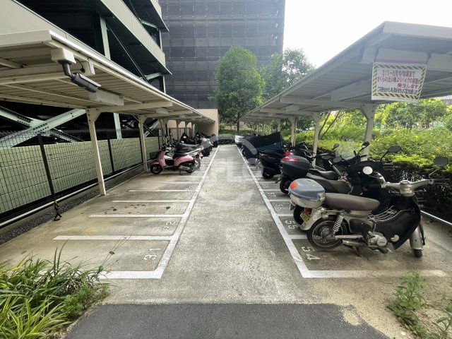 リバーガーデンシティサクラノオカ　島屋小学校区のその他共用部分|リバーガーデンシティさくらの丘　バイク置き場