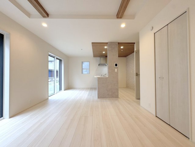 ふじみ野市西原１丁目の新築一戸建の居間・リビング|
