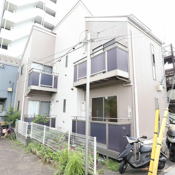 ｃｈａｔｅｌｅｔの外観