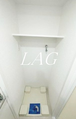 【設備】 | リライア登戸EAST SIDE | 室内洗濯機置き場です。