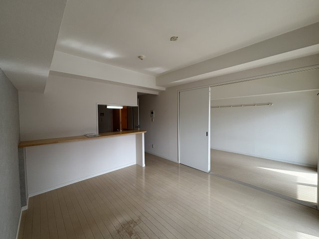 アルティザ仙台花京院の居間・リビング