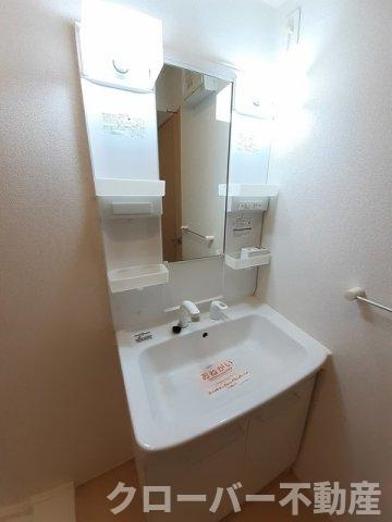 エム・シャルム善通寺Ⅰの洗面所