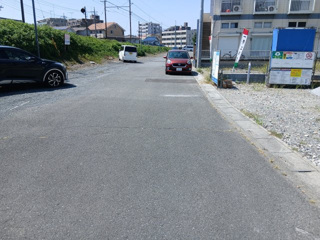 リーブルガーデン．Ｓ　熊谷曙町第１　の前面道路含む現地写真|現地前面道路（2026年08月25日）撮影