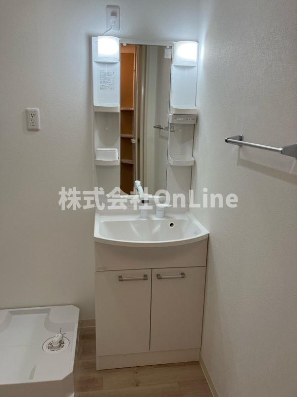 フジパレス加美駅南Ⅲ番館の独立洗面台