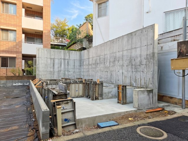文京区白山5丁目 限定1棟の外観|只今一生懸命建築中です♪♪
ご見学・詳細についてはお気軽に城北不動産までお問い合わせください