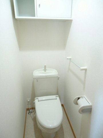 【トイレ】 | サニーヒル鷹丘　Ａ | 落ち着いたトイレです