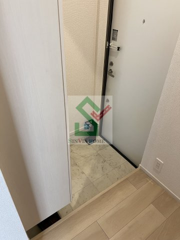 シャンクレールリヴの玄関