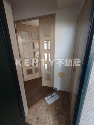 【玄関】 | ファミーユグラン河野 | 明るい玄関です