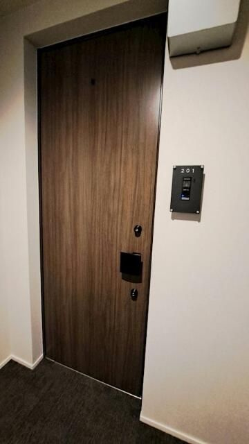 メゾンブラッシュ代々木上原Ⅱの玄関