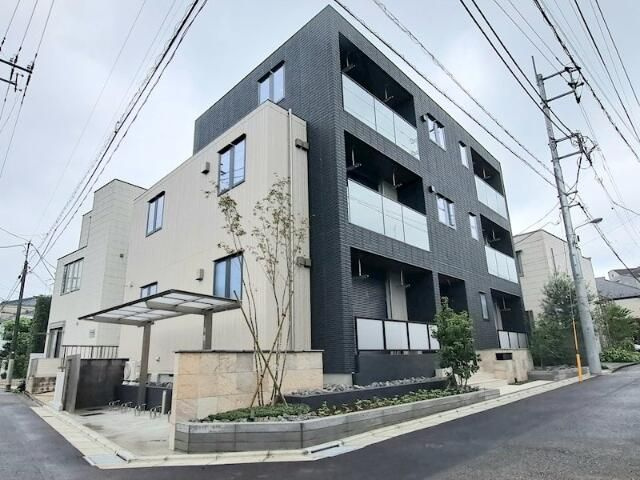 メゾンブラッシュ代々木上原Ⅱの外観