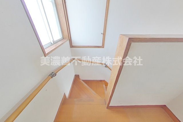 ６７２８９　瑞穂市美江寺中古戸建ての内装
