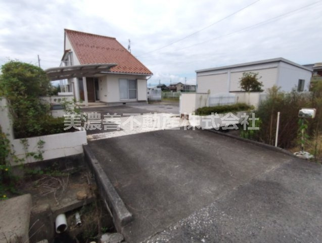 ６７２８９　瑞穂市美江寺中古戸建ての外観