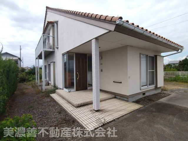 ６７２８９　瑞穂市美江寺中古戸建ての外観