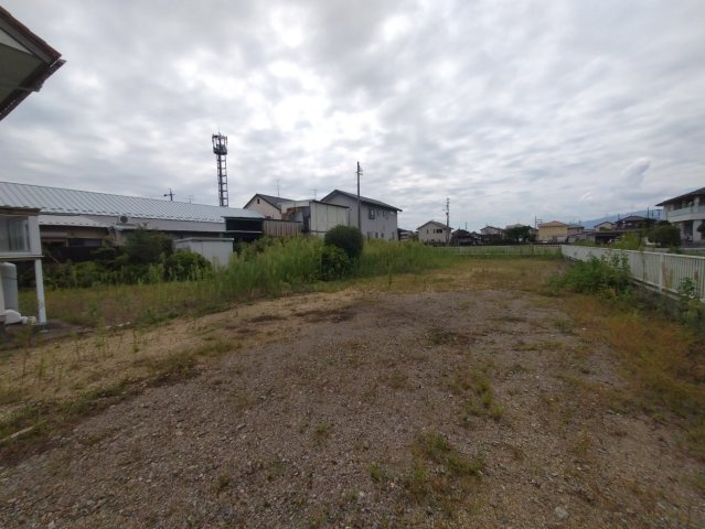 ６７２８９　瑞穂市美江寺中古戸建ての庭