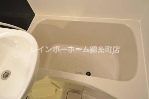 WeHome小岩の浴室