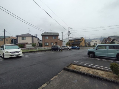 【駐車場】 | シャルマンノナカ