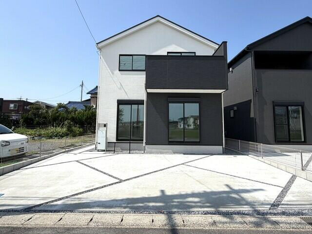 新築戸建て・仲介手数料無料）愛西市須依町０１期　1号棟の前面道路含む現地写真|外観写真