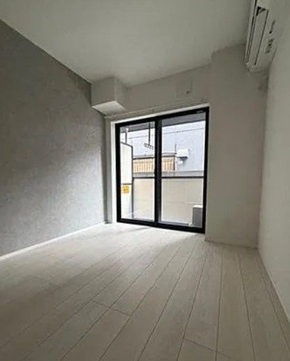 MELLAS武蔵浦和の居間・リビング