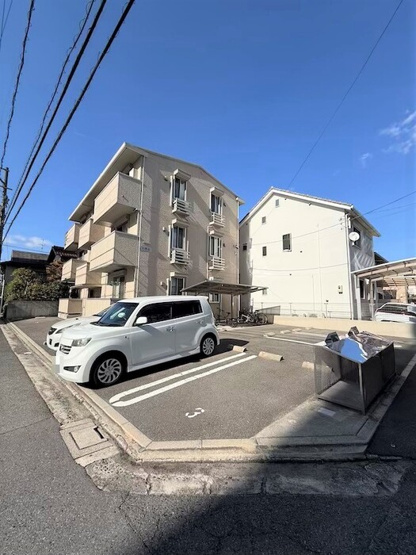 【駐車場】月西荘