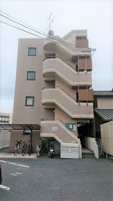 ピラミドⅠの外観