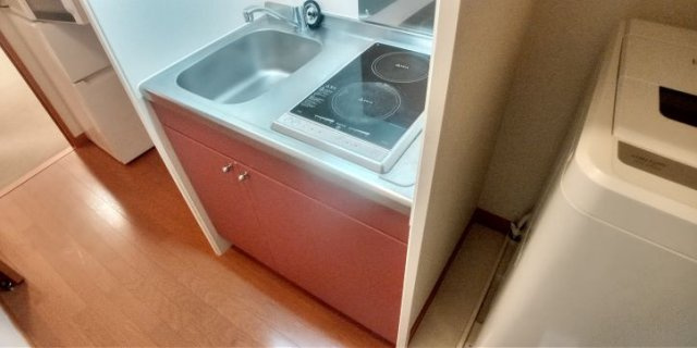 レオパレスアイリス学研台Ⅱのキッチン