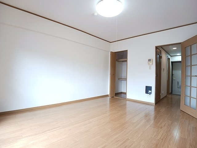 上野マンションの内装